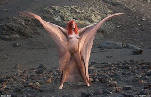 Ariel in 'Diablo de Fuego' (x29)-40outaeuhs.jpg
