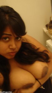 Hot Desi Busty Girl