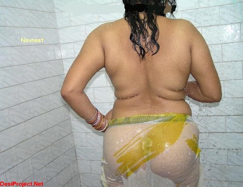 Watch Indian Aunty Yellow Saree Porn In Hd Fotos Daily Updates