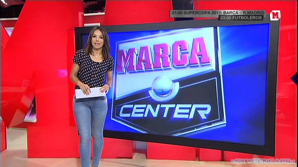 0816_Rebeca_Haro_Marca_Center_Skygencaps__3_.jpg